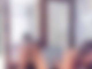 Laura Saenz's Live Sex Cam Show