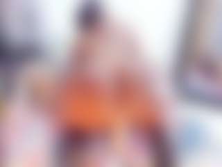Laura Saenz's Live Sex Cam Show