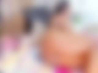 Laura Saenz's Live Sex Cam Show