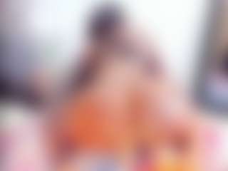 Laura Saenz's Live Sex Cam Show