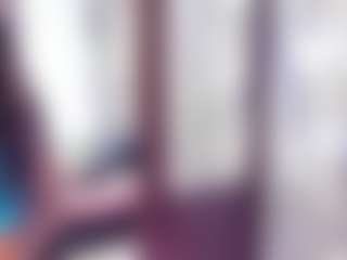 Laura Saenz's Live Sex Cam Show