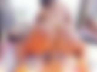 Laura Saenz's Live Sex Cam Show