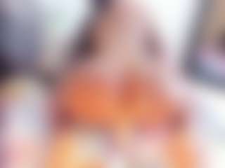 Laura Saenz's Live Sex Cam Show