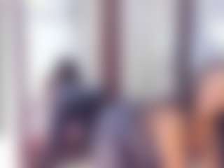 Laura Saenz's Live Sex Cam Show