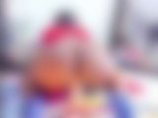 Laura Saenz's Live Sex Cam Show