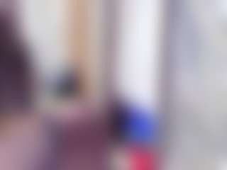 Laura Saenz's Live Sex Cam Show