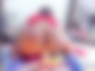 Laura Saenz's Live Sex Cam Show