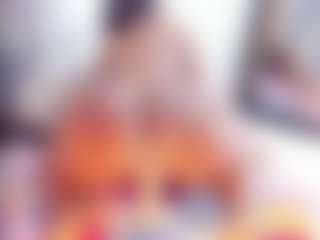 Laura Saenz's Live Sex Cam Show