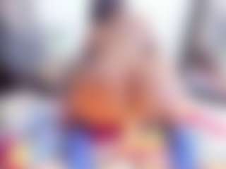 Laura Saenz's Live Sex Cam Show