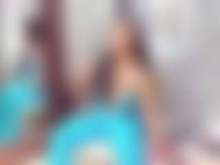 Laura Saenz's Live Sex Cam Show
