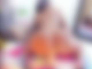 Laura Saenz's Live Sex Cam Show