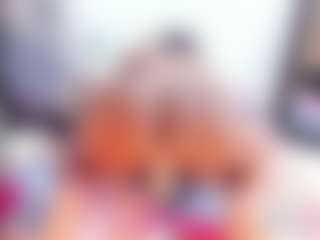 Laura Saenz's Live Sex Cam Show