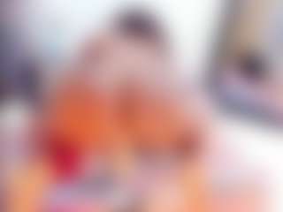 Laura Saenz's Live Sex Cam Show