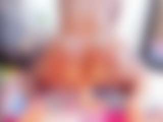 Laura Saenz's Live Sex Cam Show