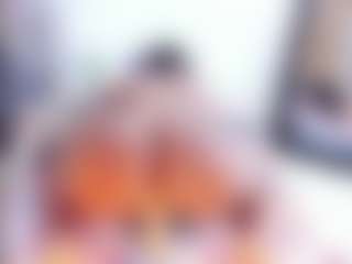 Laura Saenz's Live Sex Cam Show