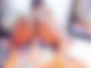 Laura Saenz's Live Sex Cam Show