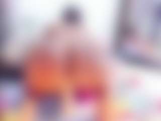 Laura Saenz's Live Sex Cam Show