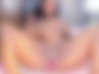 Laura Saenz's Live Sex Cam Show