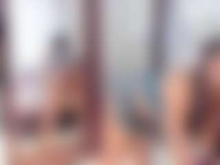 Laura Saenz's Live Sex Cam Show