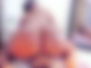 Laura Saenz's Live Sex Cam Show