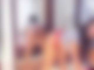 Laura Saenz's Live Sex Cam Show