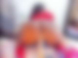 Laura Saenz's Live Sex Cam Show