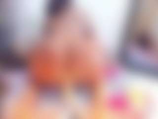 Laura Saenz's Live Sex Cam Show