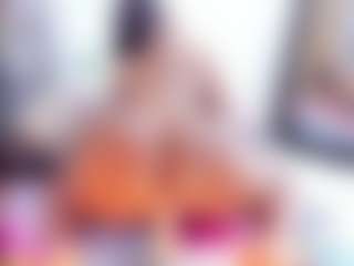 Laura Saenz's Live Sex Cam Show