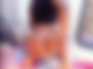 Laura Saenz's Live Sex Cam Show
