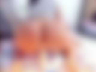 Laura Saenz's Live Sex Cam Show