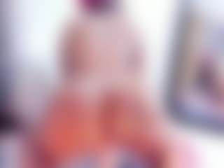 Laura Saenz's Live Sex Cam Show