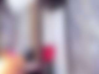 Laura Saenz's Live Sex Cam Show