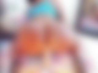 Laura Saenz's Live Sex Cam Show