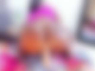 Laura Saenz's Live Sex Cam Show