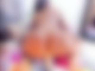 Laura Saenz's Live Sex Cam Show