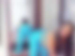Laura Saenz's Live Sex Cam Show