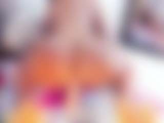 Laura Saenz's Live Sex Cam Show