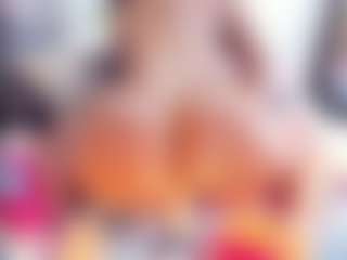 Laura Saenz's Live Sex Cam Show