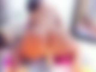 Laura Saenz's Live Sex Cam Show