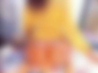 Laura Saenz's Live Sex Cam Show