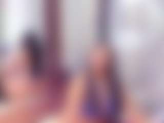 Laura Saenz's Live Sex Cam Show