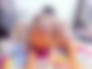 Laura Saenz's Live Sex Cam Show