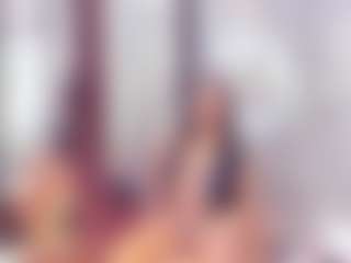 Laura Saenz's Live Sex Cam Show