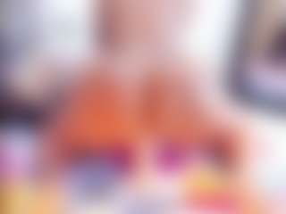 Laura Saenz's Live Sex Cam Show