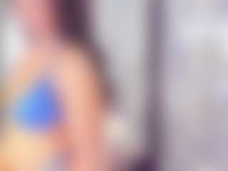 Laura Saenz's Live Sex Cam Show