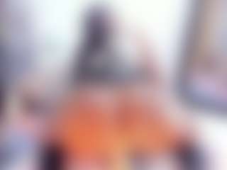 Laura Saenz's Live Sex Cam Show