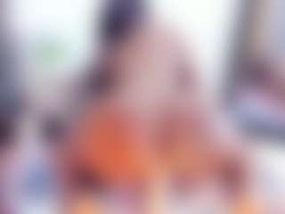 Laura Saenz's Live Sex Cam Show