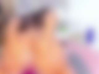 Laura Saenz's Live Sex Cam Show
