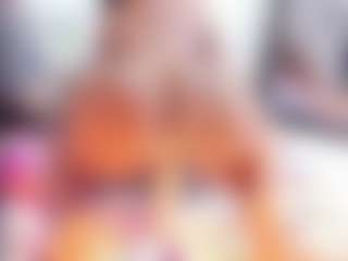Laura Saenz's Live Sex Cam Show