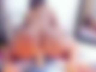 Laura Saenz's Live Sex Cam Show